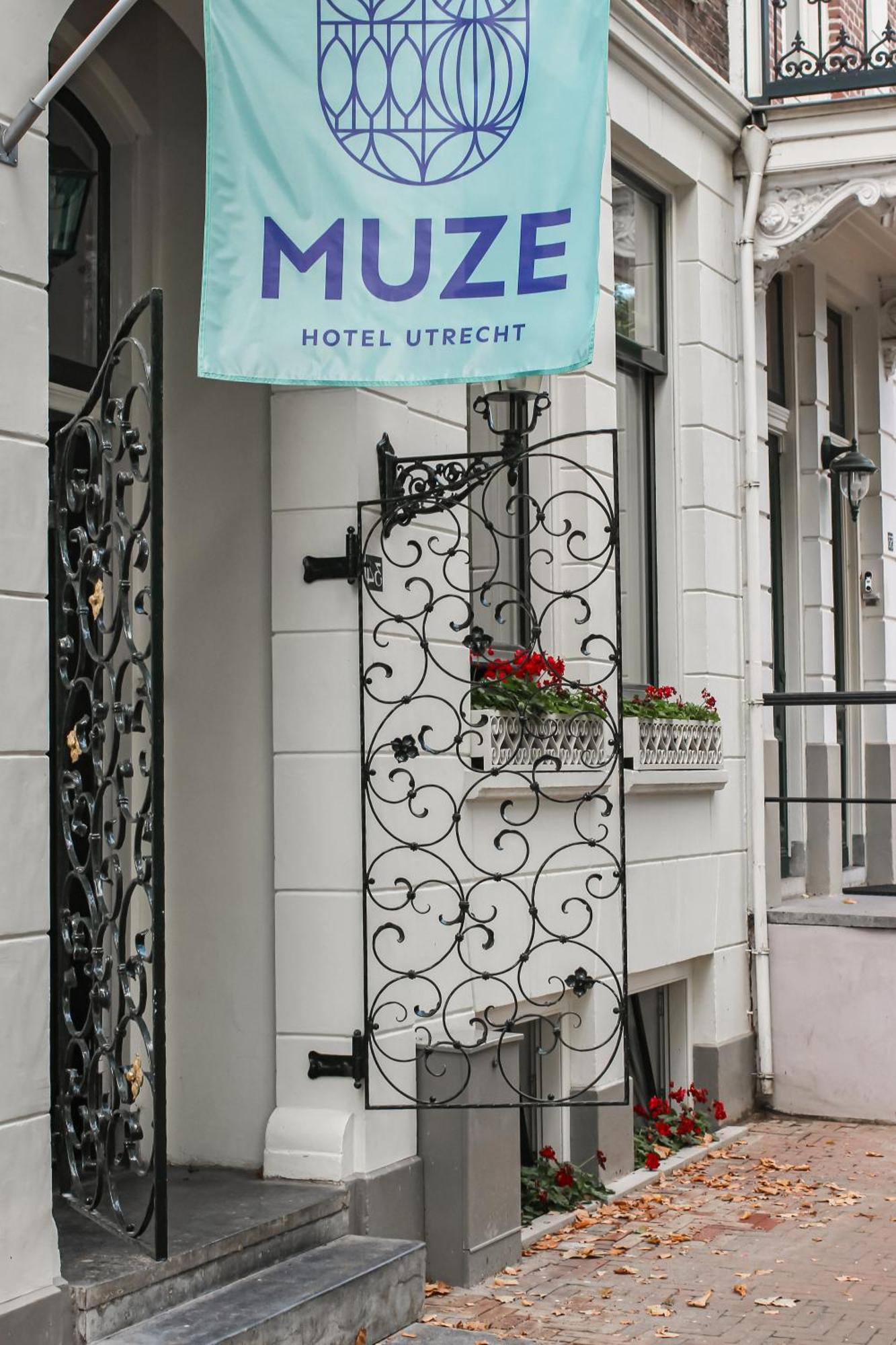 Muze Hotel